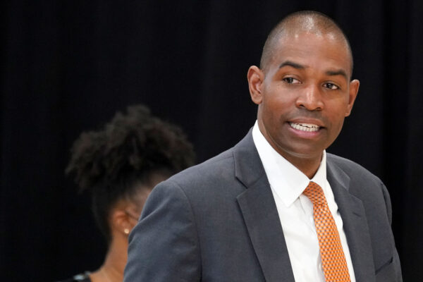 New York Gov. Kathy Hochul gets a primary challenge from Lt. Gov. Antonio Delgado